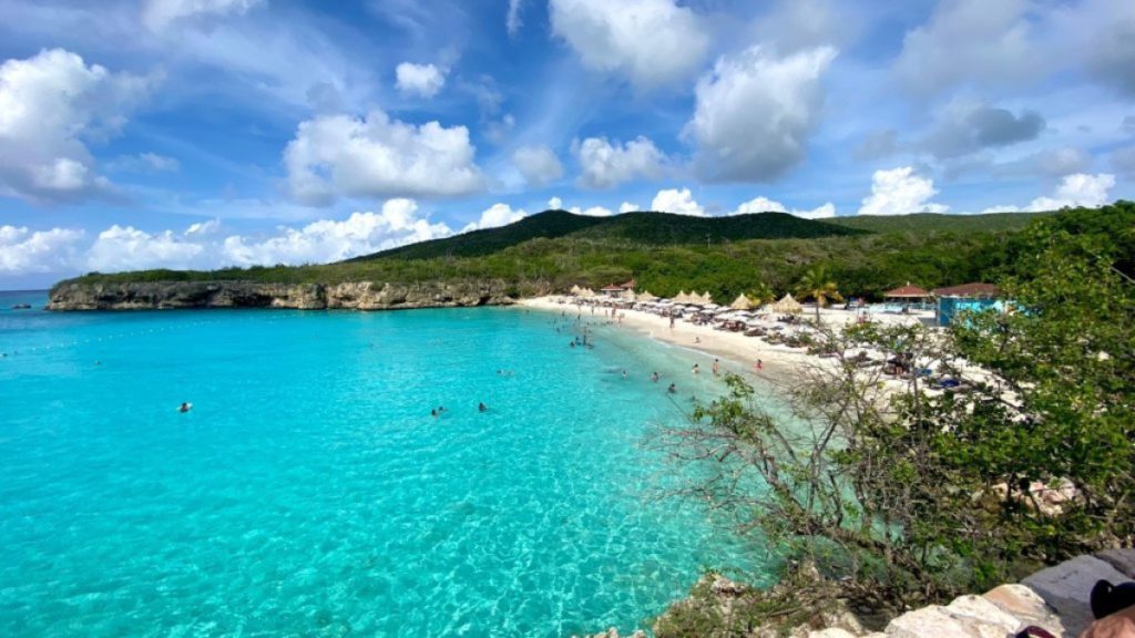 Wat te doen op Curaçao willemstad streetart ervaring reizen grote knip strand paradijs snorkelen ervaring
